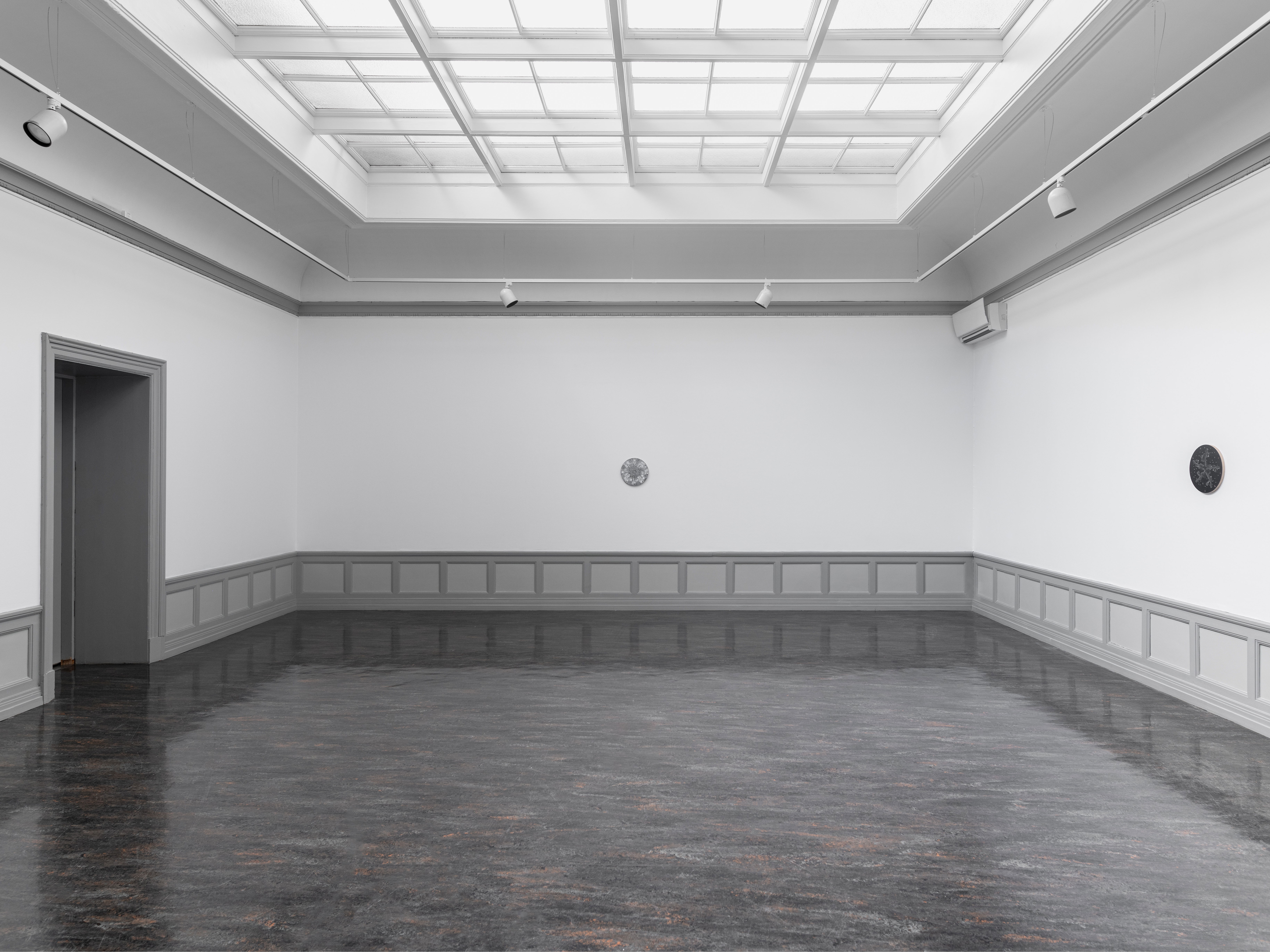 Cindy Ji Hye Kim, Sand in the Hourglass (2022), installation view. Photo: Erik Sæter Jørgensen.